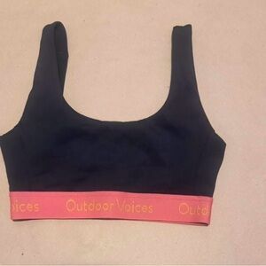 Outdoor Voices Smooth Scoop sports bra black pink small NWOT
